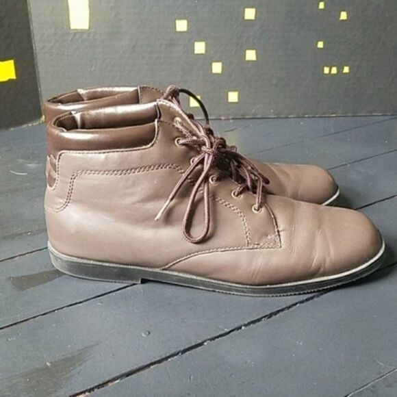 Danelle Brown Shoes  - Picture 3 of 8